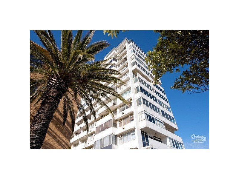 5C/12 Marine Parade, St Kilda VIC 3182