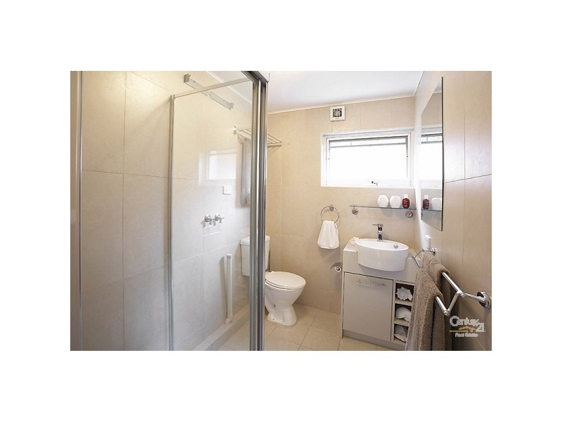 1/8 Marriott Street, St Kilda VIC 3182