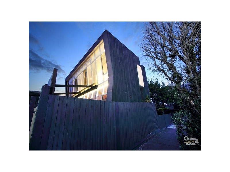 10 Lawson Street, Elwood VIC 3184