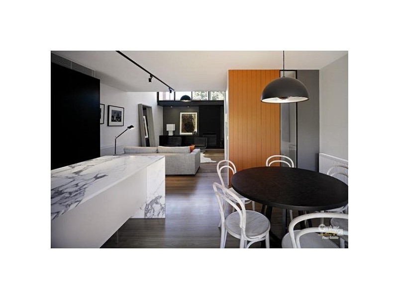 281 Bank Street, South Melbourne VIC 3205