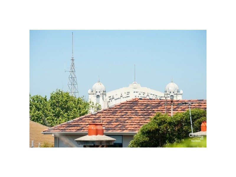 12/8 Robe Street, St Kilda VIC 3182