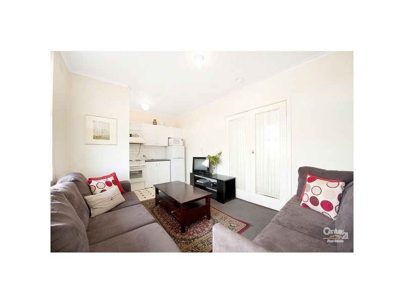 9/56 Carlisle Street, St Kilda VIC 3182