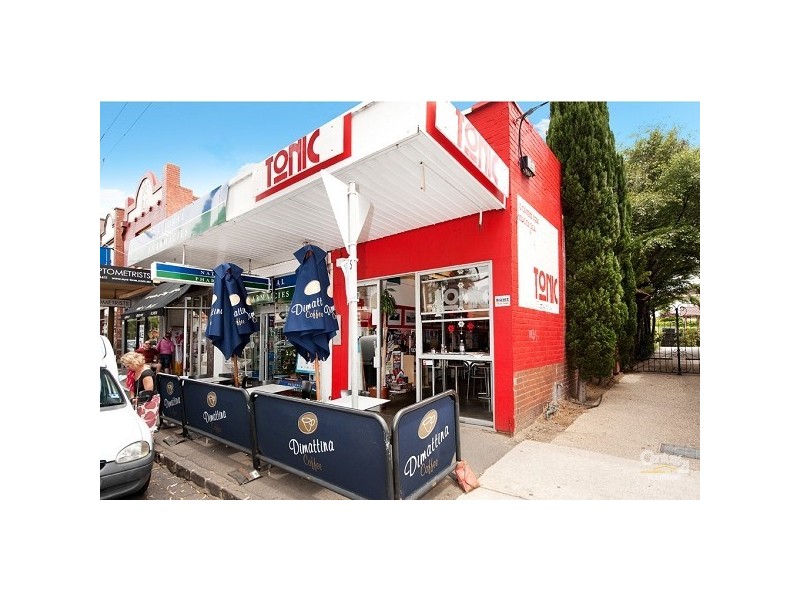 8 Ormond Road, Elwood VIC 3184