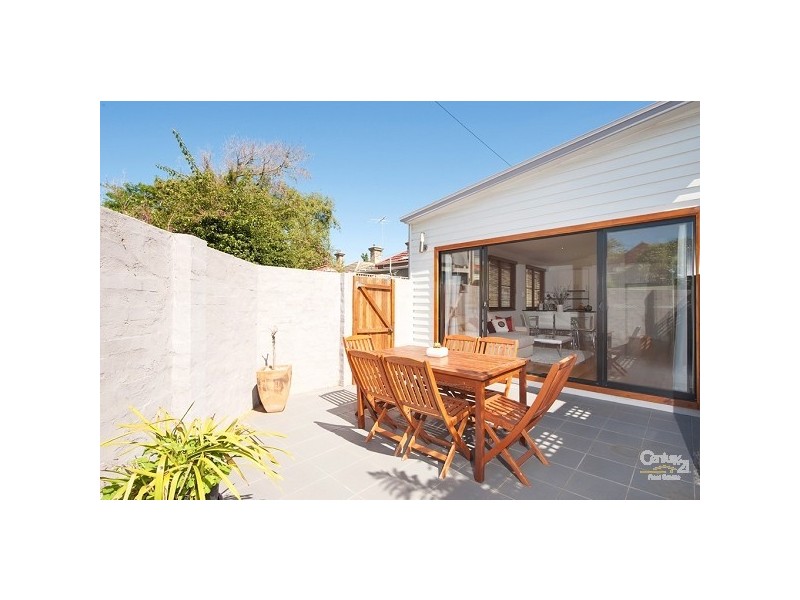 249 Bridport Street West, Albert Park VIC 3206