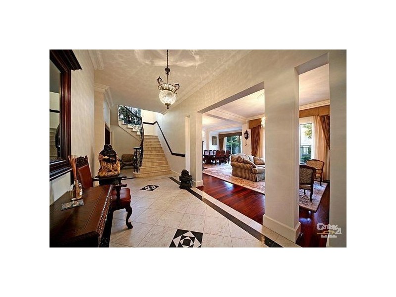 23 Dawson Avenue, Brighton VIC 3186