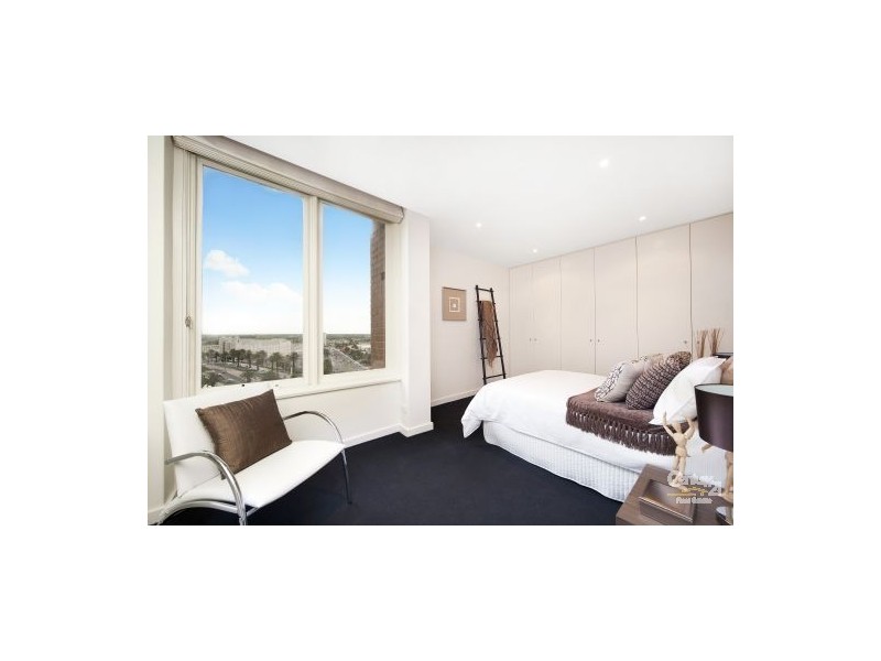 92/13 Upper Esplanade, St Kilda VIC 3182