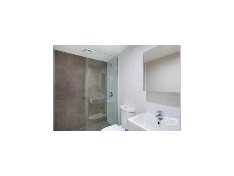 1/127 GREY STREET, St Kilda VIC 3182