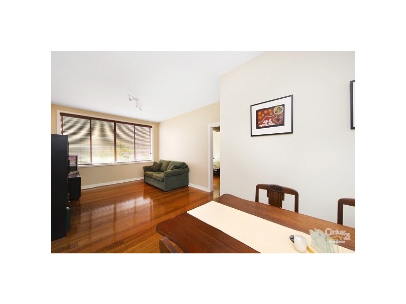 8/17 WILGAH STREET, St Kilda East VIC 3183