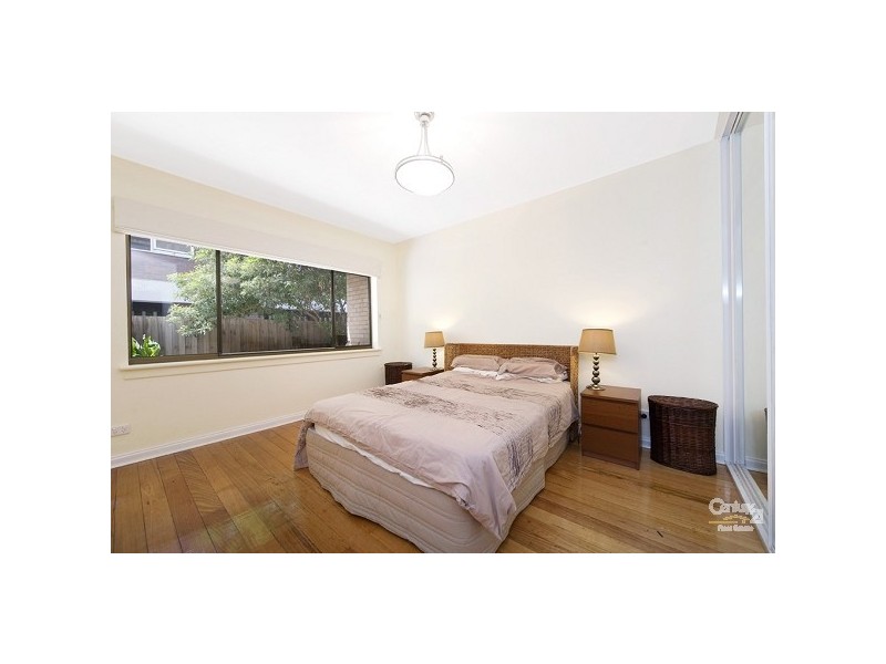 4/289 Barkly Street, St Kilda VIC 3182