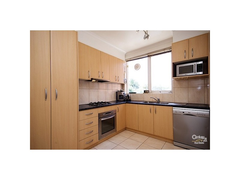 15/306 Inkerman Street, St Kilda East VIC 3183