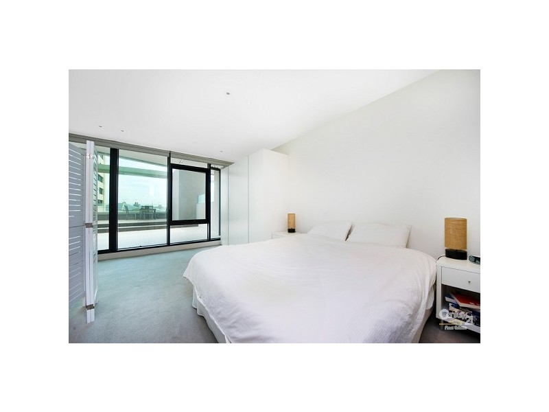 202/6 Victoria Street, St Kilda VIC 3182