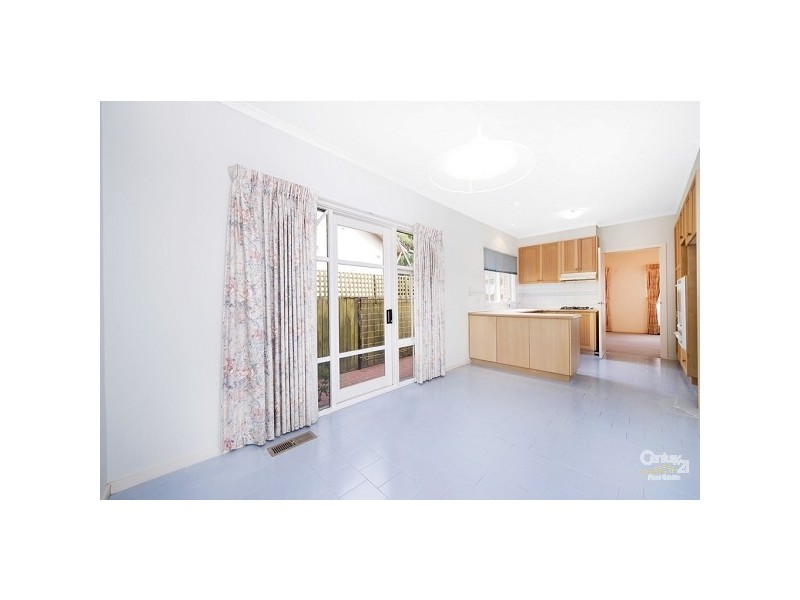 1/245 Alma Road, St Kilda East VIC 3183