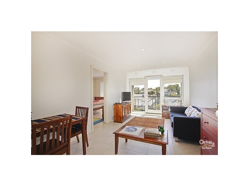 16/14 Springfield Avenue, Toorak VIC 3142