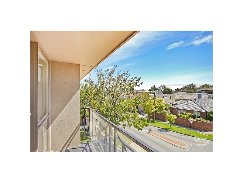 16/14 Springfield Avenue, Toorak VIC 3142