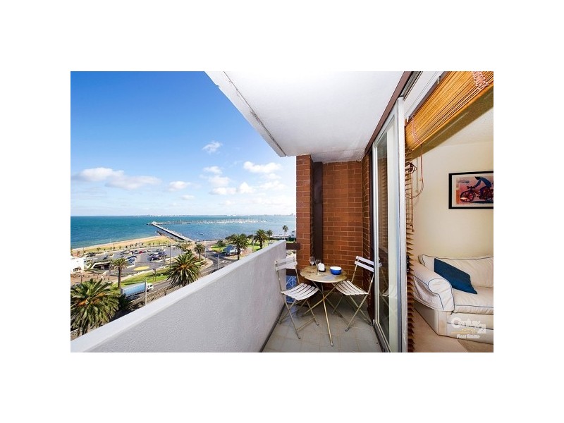 74/13 The Esplanade, St Kilda VIC 3182