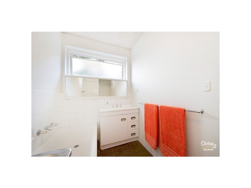 3/61 Robe Street, St Kilda VIC 3182