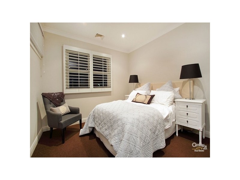 52 Head Street, Brighton VIC 3186