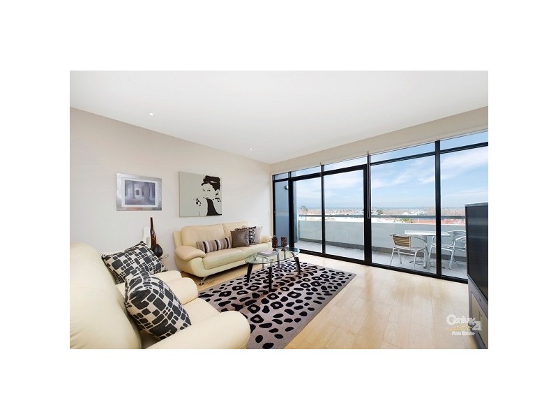 13/185 Barkly Street, St Kilda VIC 3182