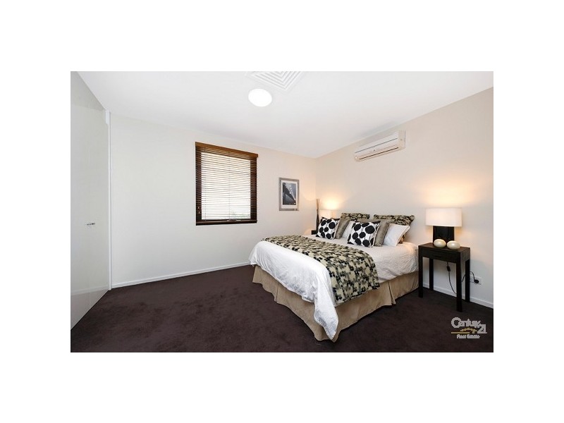 13/185 Barkly Street, St Kilda VIC 3182