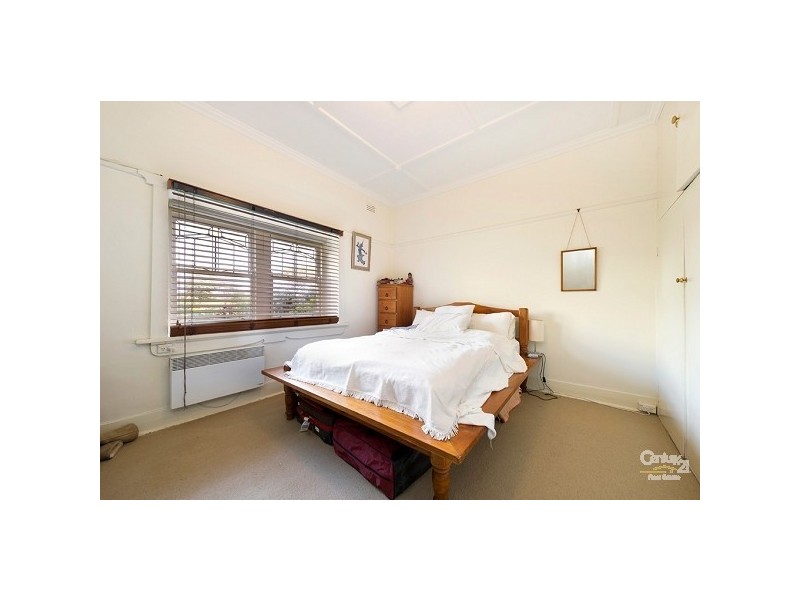 5/11 ORMOND ESPLANADE, Elwood VIC 3184