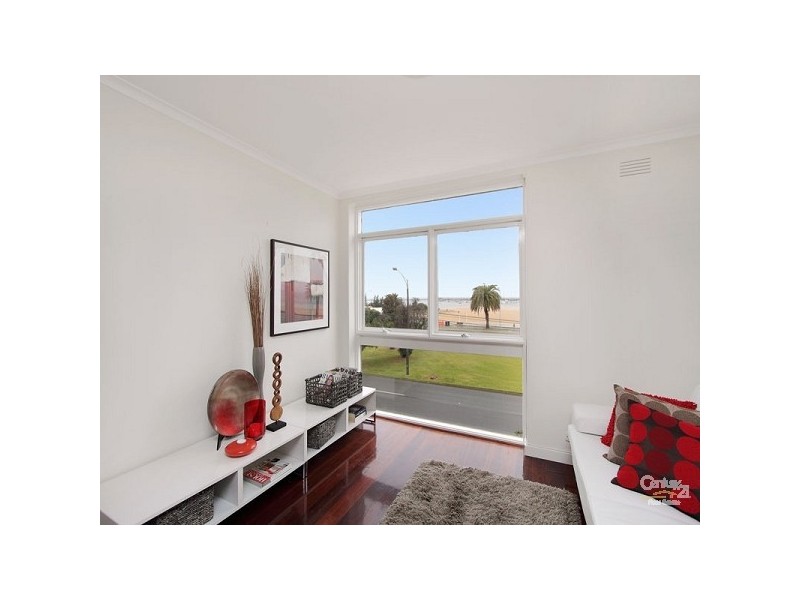 14/323 Beaconsfield Parade, St Kilda West VIC 3182