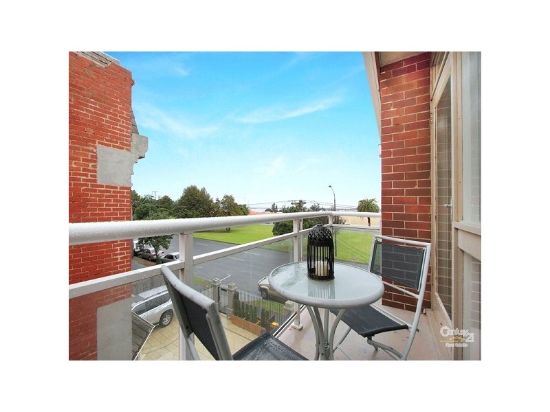 14/323 Beaconsfield Parade, St Kilda West VIC 3182