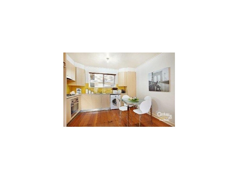 2/20 Crimea Street, St Kilda VIC 3182