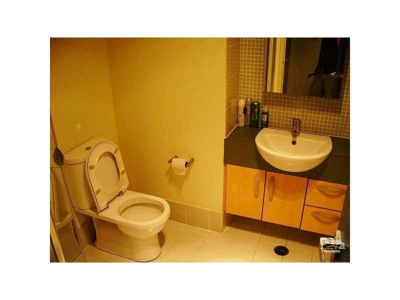 302/466 Swanston Street, Carlton VIC 3053