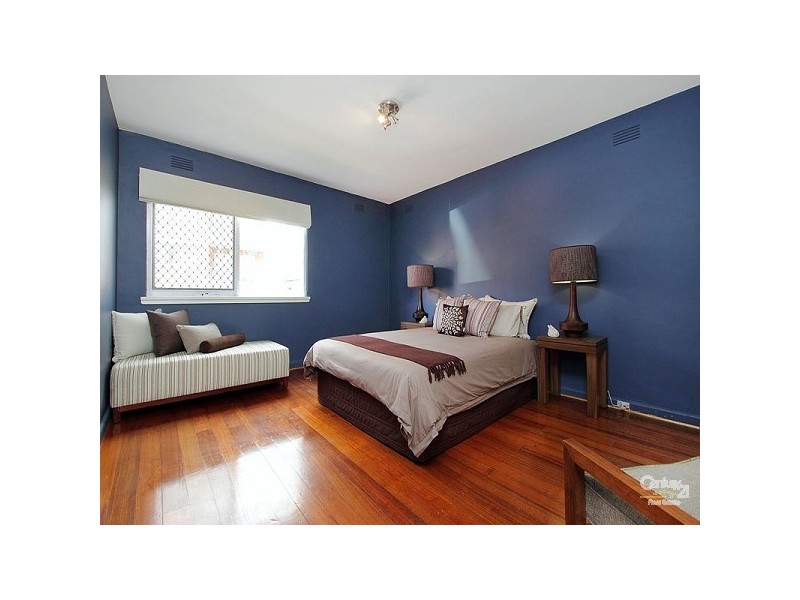 4/306 Dandenong Road, St Kilda East VIC 3183