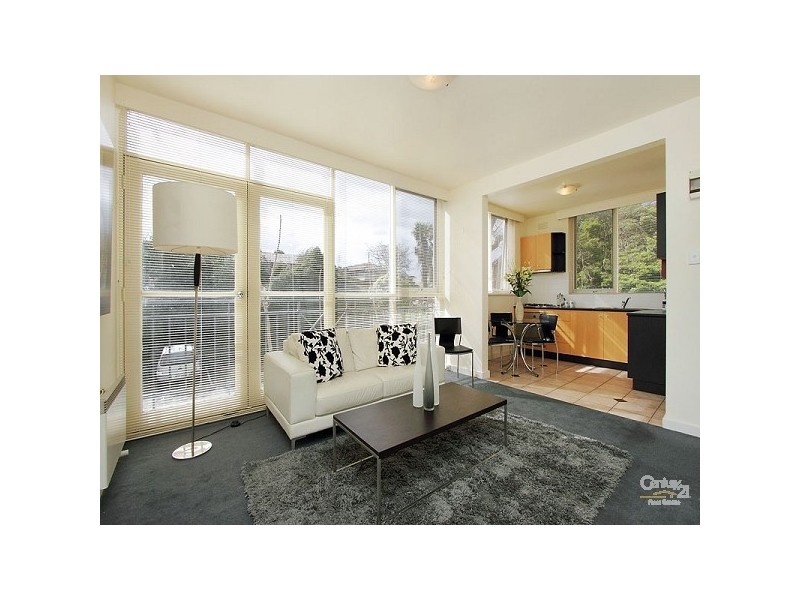 11/20 Cardigan Street, St Kilda East VIC 3183