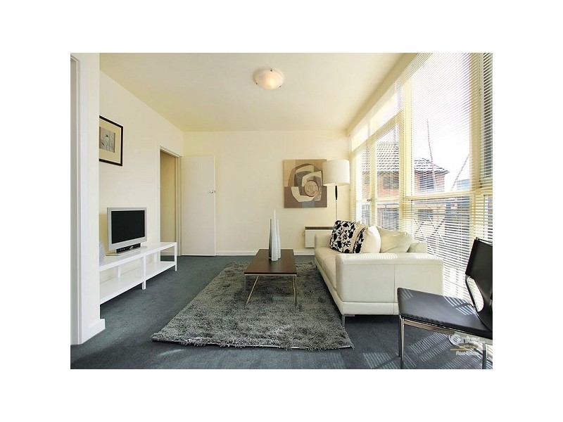 11/20 Cardigan Street, St Kilda East VIC 3183