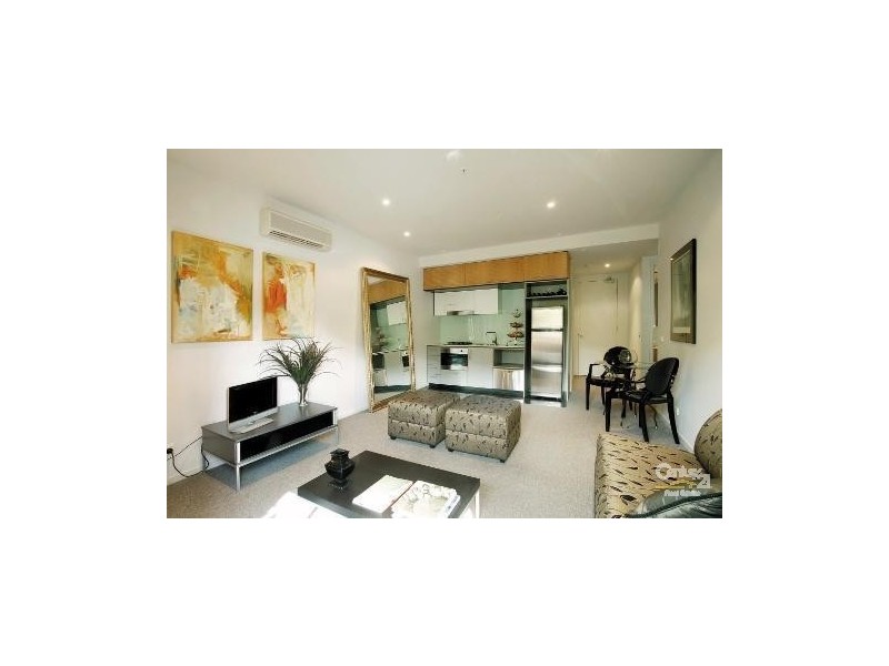 220 Barkly Street, St Kilda VIC 3182