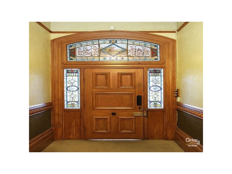 6 Dickens Street, Elwood VIC 3184