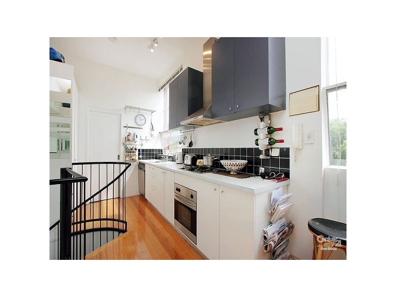 1/1 Duke Street, St Kilda VIC 3182