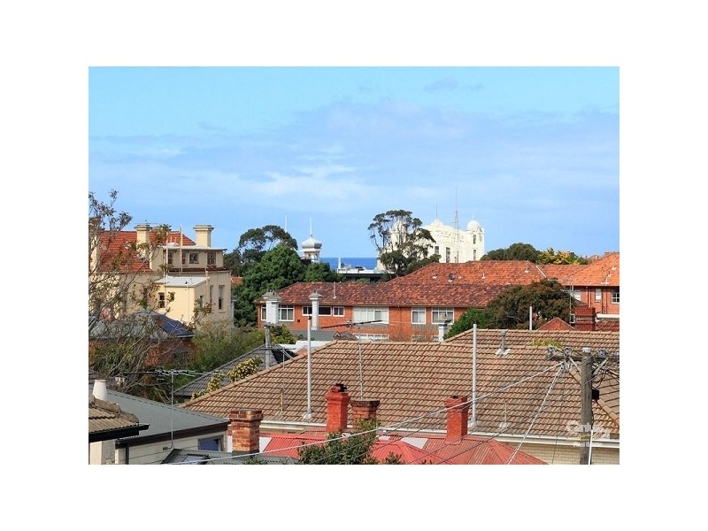 9/81 Grey Street, St Kilda VIC 3182