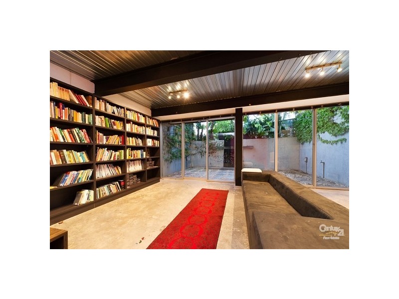 5 St Leonards Place, St Kilda VIC 3182