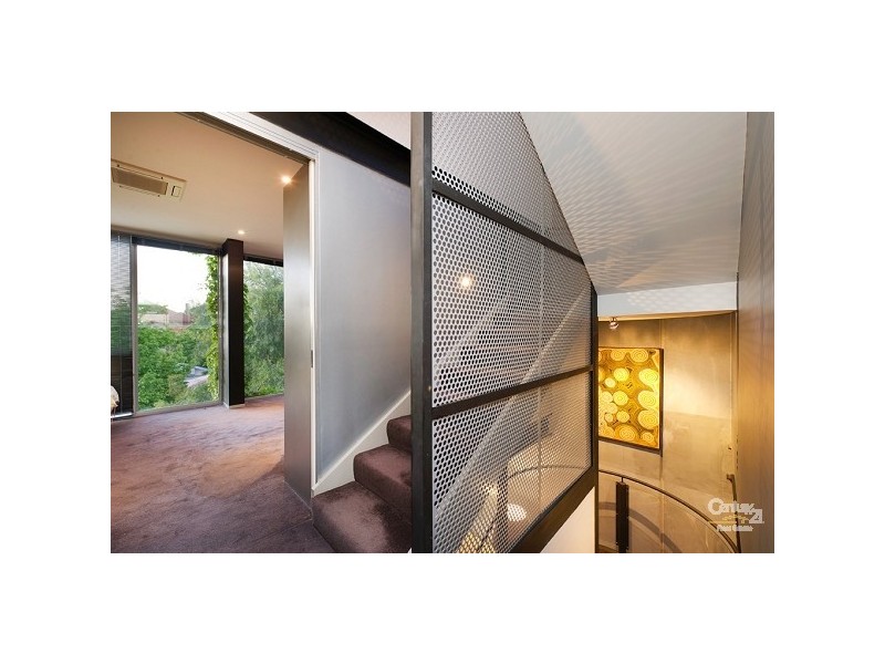 5 St Leonards Place, St Kilda VIC 3182