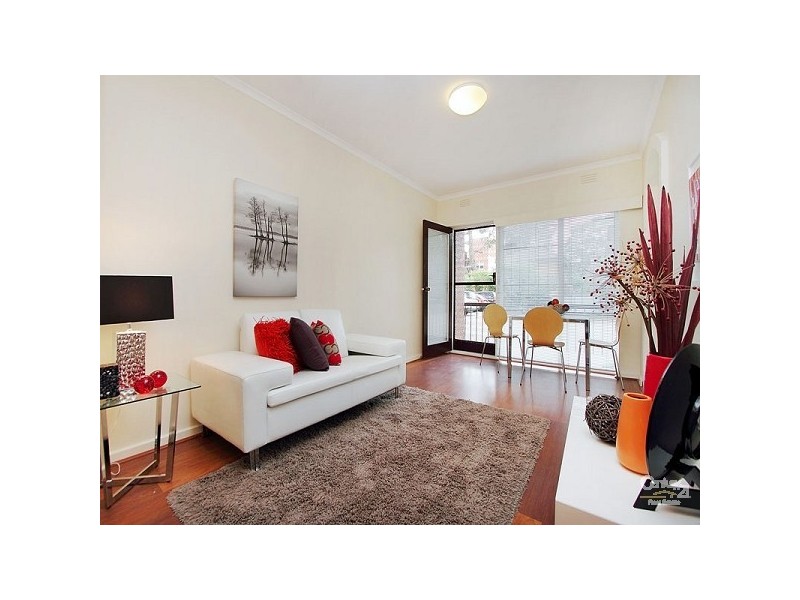 4/22 Mitford Street, St Kilda VIC 3182