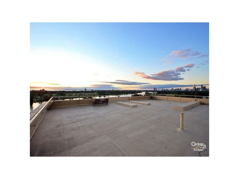 29/73 Queens Road, Melbourne VIC 3004
