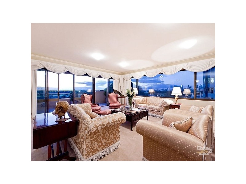 29/73 Queens Road, Melbourne VIC 3004