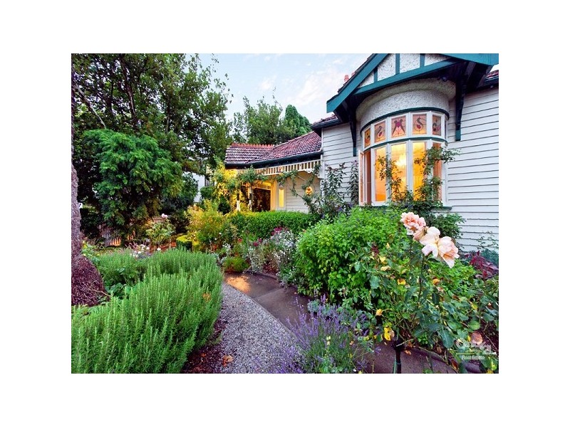 36 Ormond Road, Elwood VIC 3184