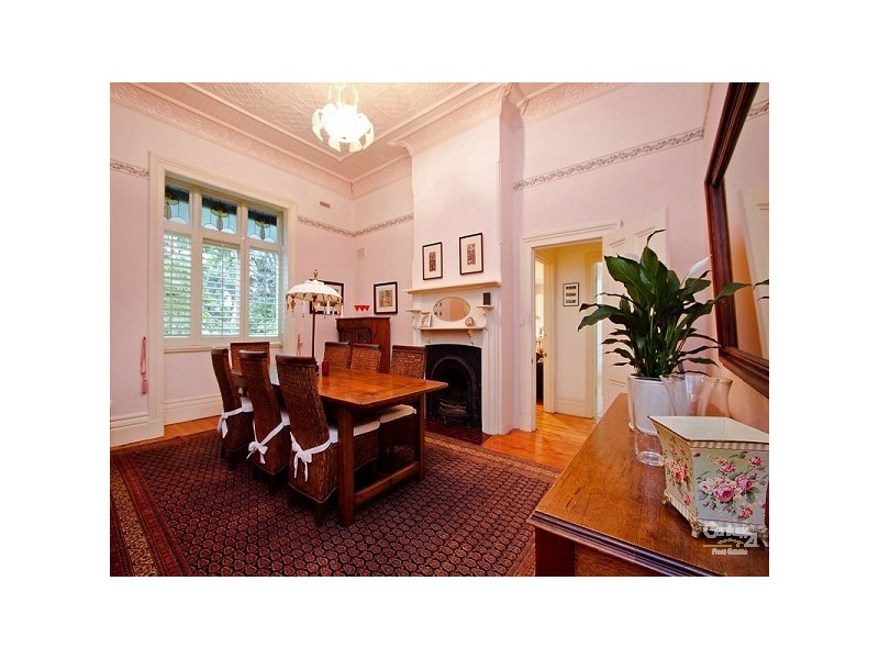 36 Ormond Road, Elwood VIC 3184