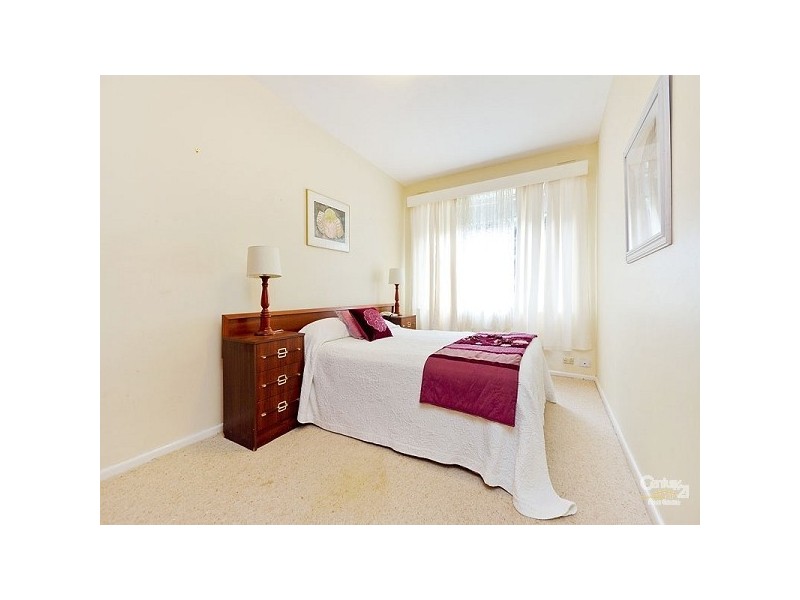 1/16 Lindsay Avenue, Elwood VIC 3184