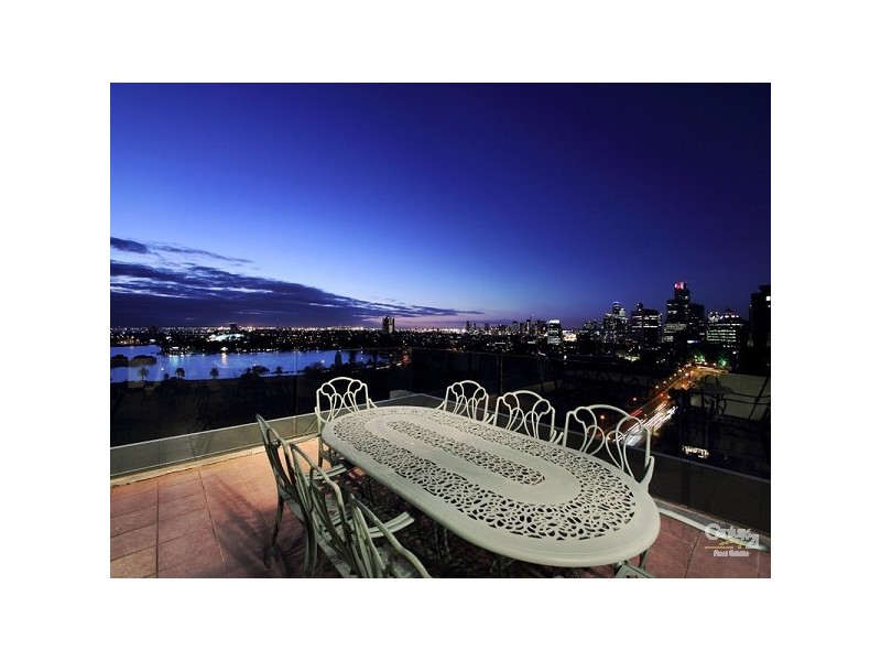 19 Queens Road, Melbourne VIC 3004