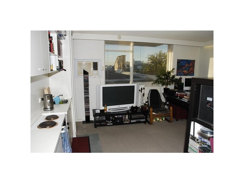 18/92 Grey Street, St Kilda VIC 3182