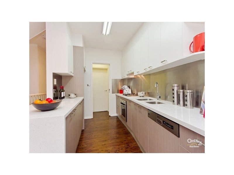 6a Foam Street, Elwood VIC 3184