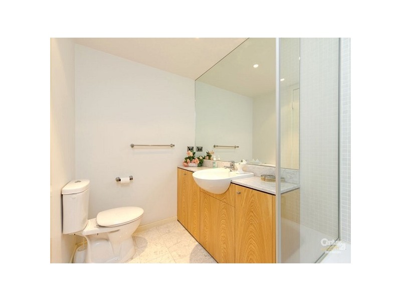 27/185 Barkly Street, St Kilda VIC 3182