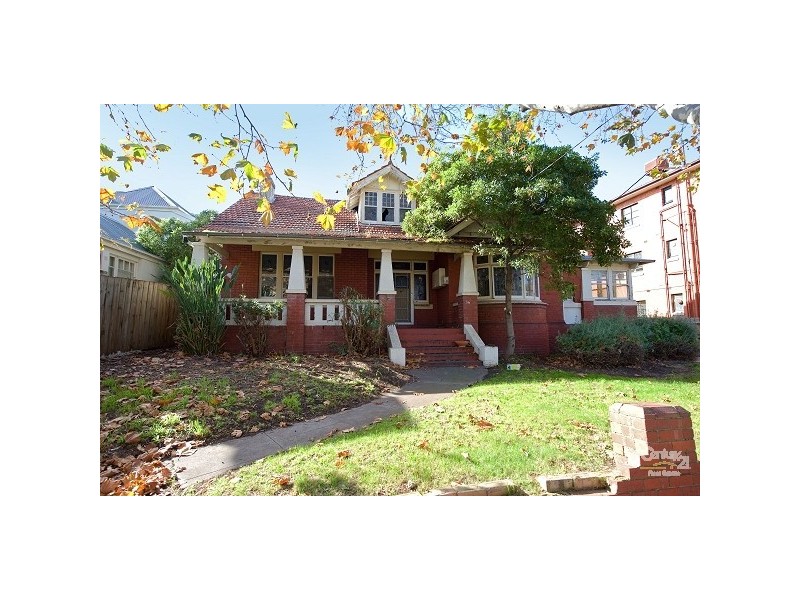 36 Mitford Street, Elwood VIC 3184