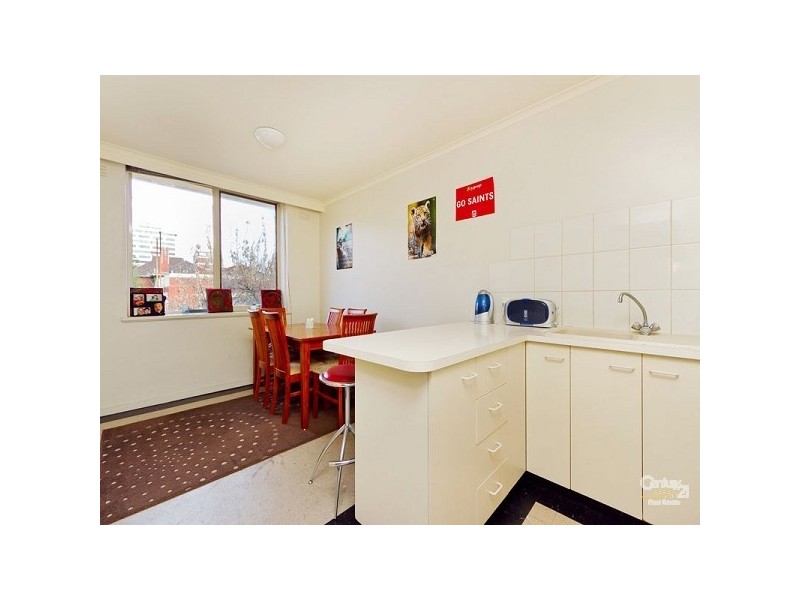 7/11 Jackson Street, St Kilda VIC 3182