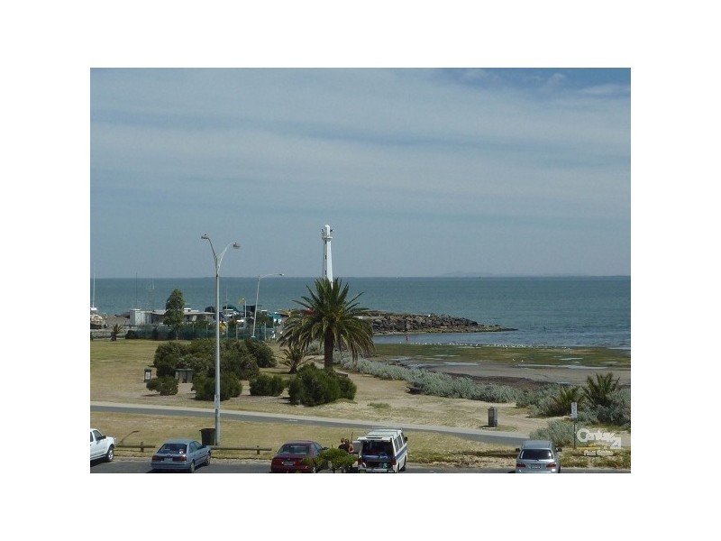 7c/12 Marine Parade, St Kilda VIC 3182